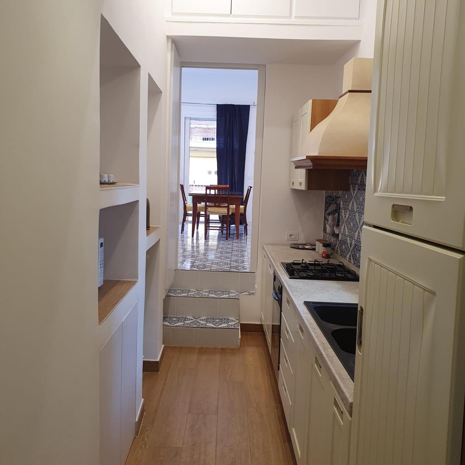 Penisola Home Experience Вико-Экуенсе Экстерьер фото