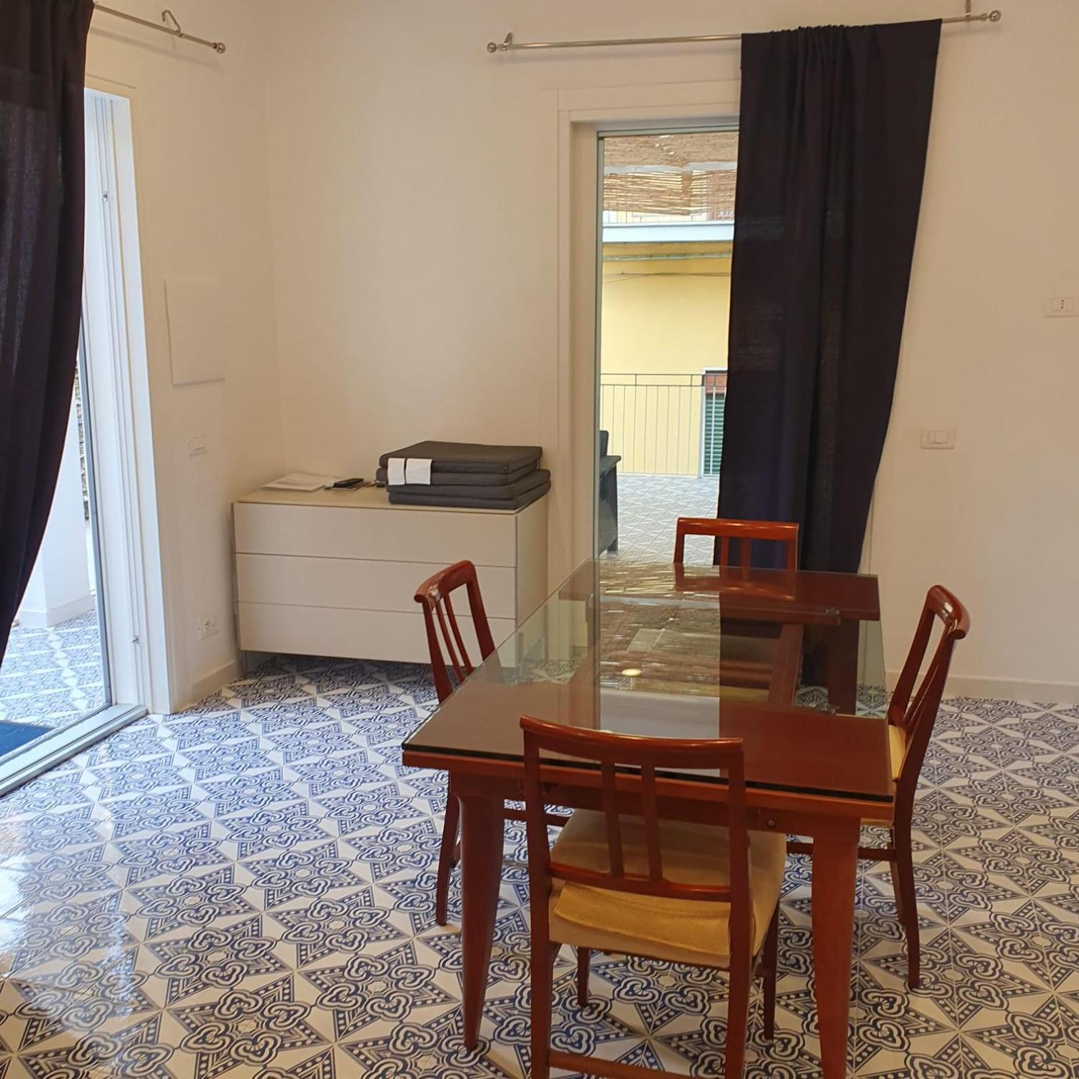 Penisola Home Experience Вико-Экуенсе Экстерьер фото